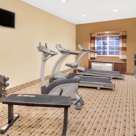 Microtel Inn & Suites By Wyndham Midland Extérieur photo