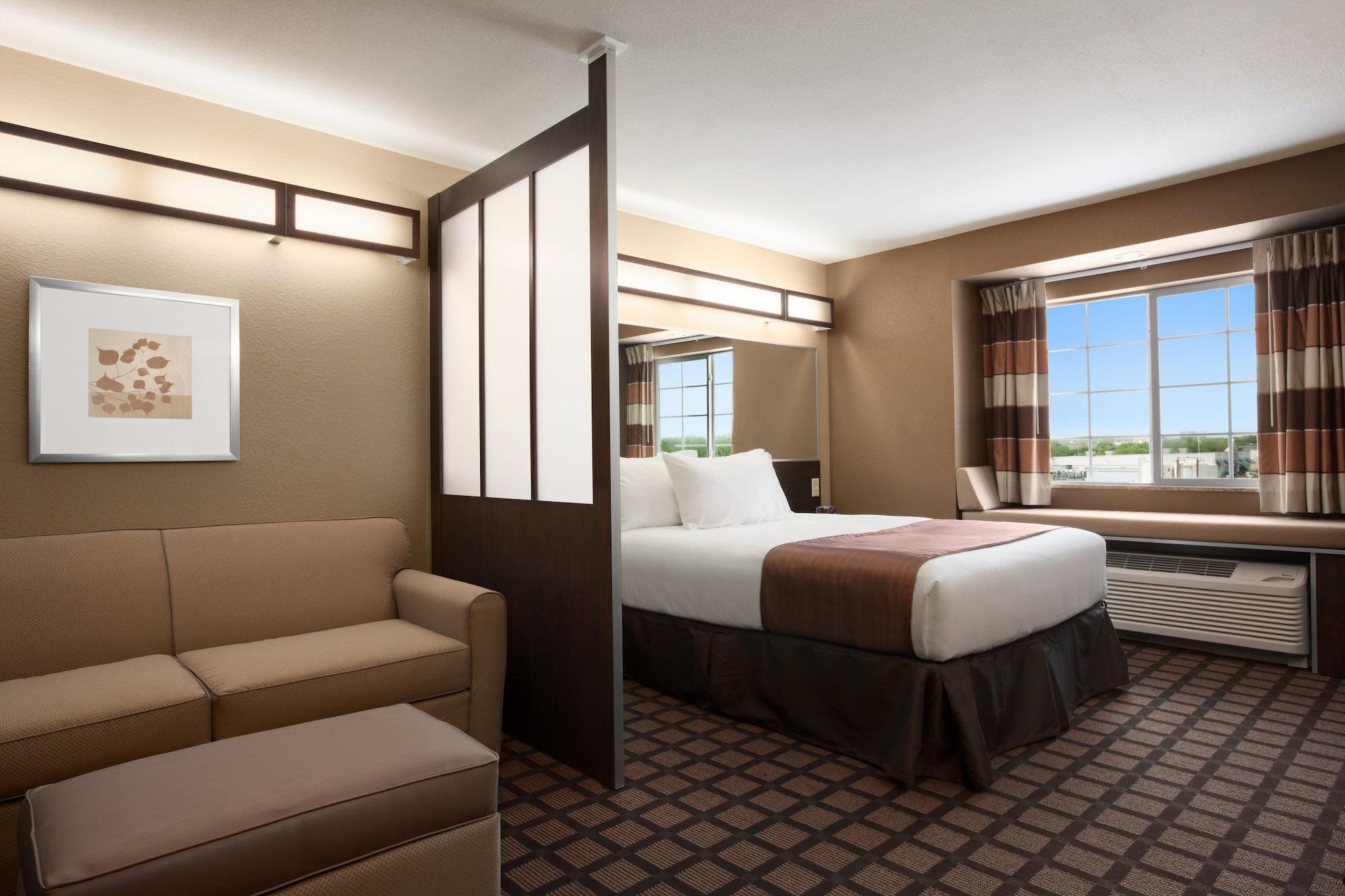 Microtel Inn & Suites By Wyndham Midland Extérieur photo