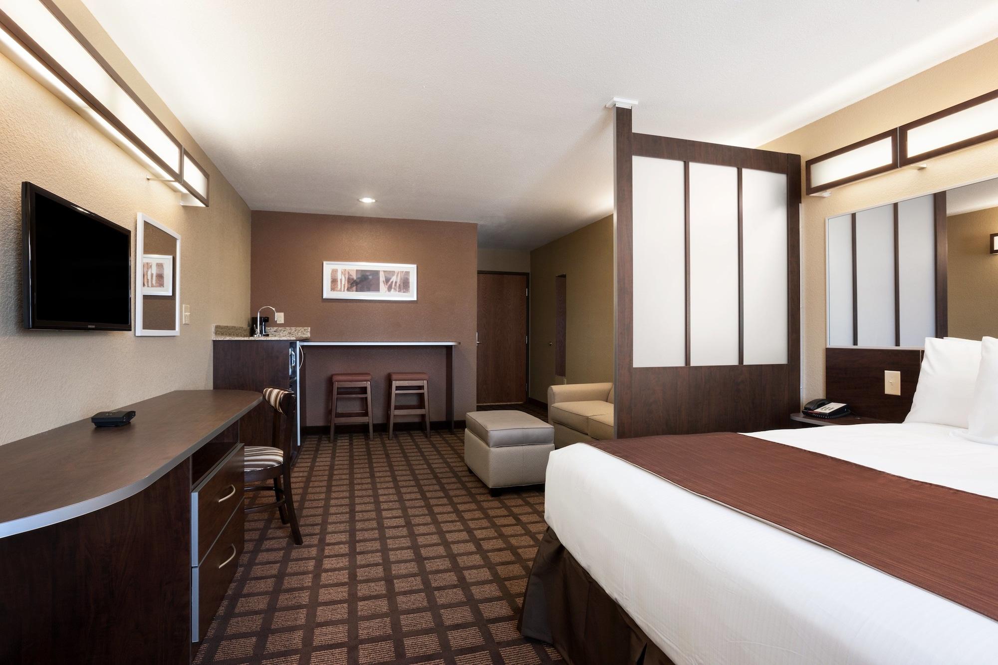 Microtel Inn & Suites By Wyndham Midland Extérieur photo