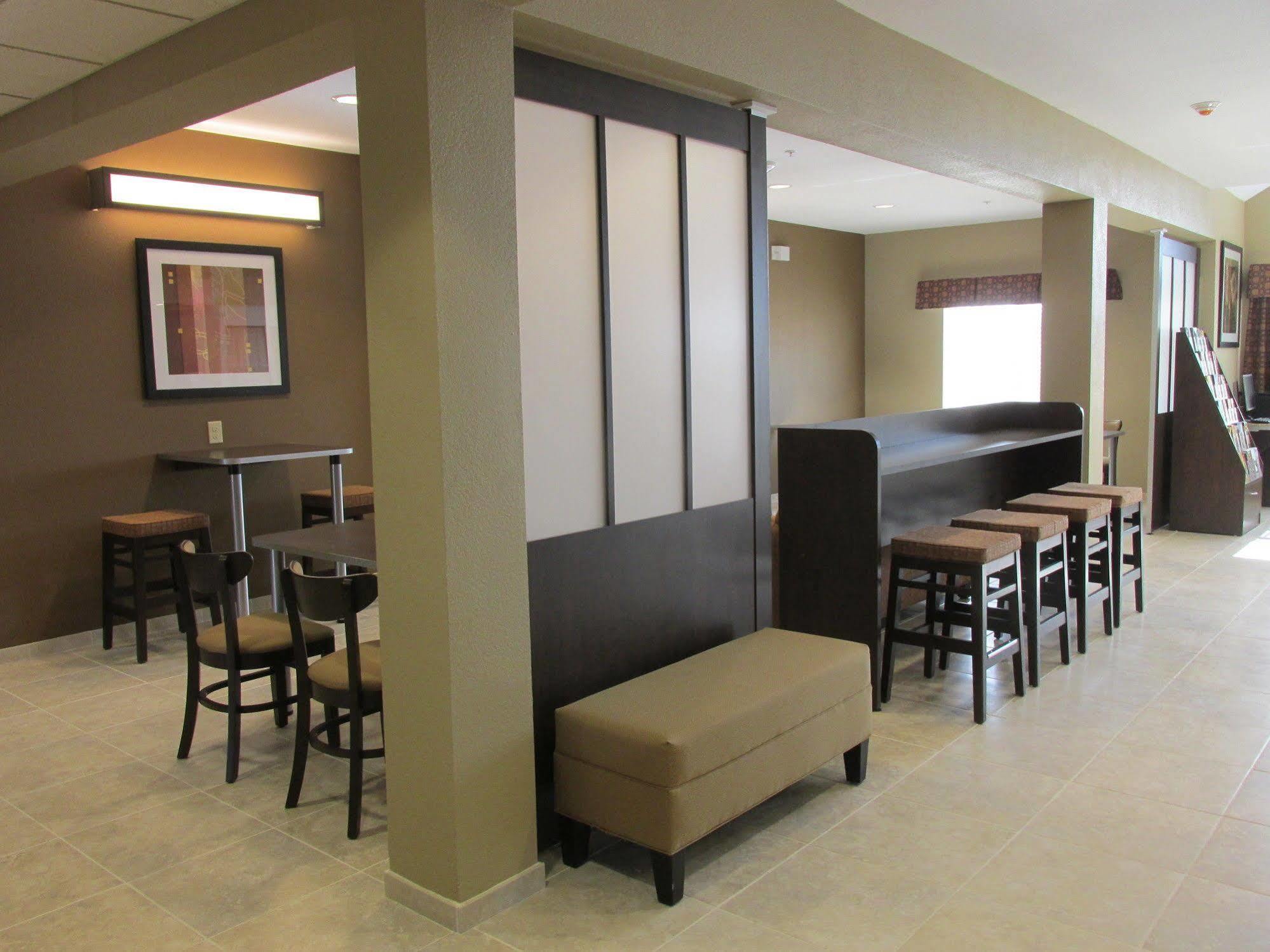 Microtel Inn & Suites By Wyndham Midland Extérieur photo