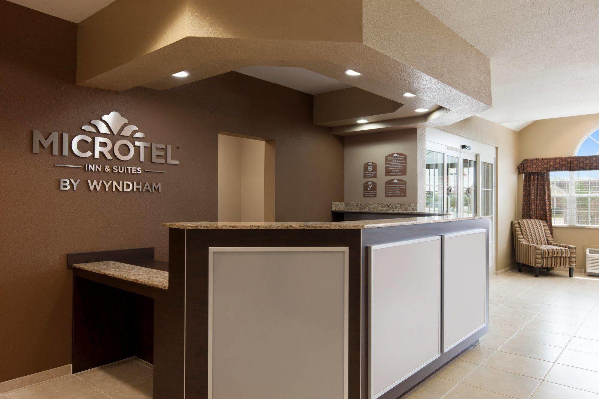Microtel Inn & Suites By Wyndham Midland Extérieur photo