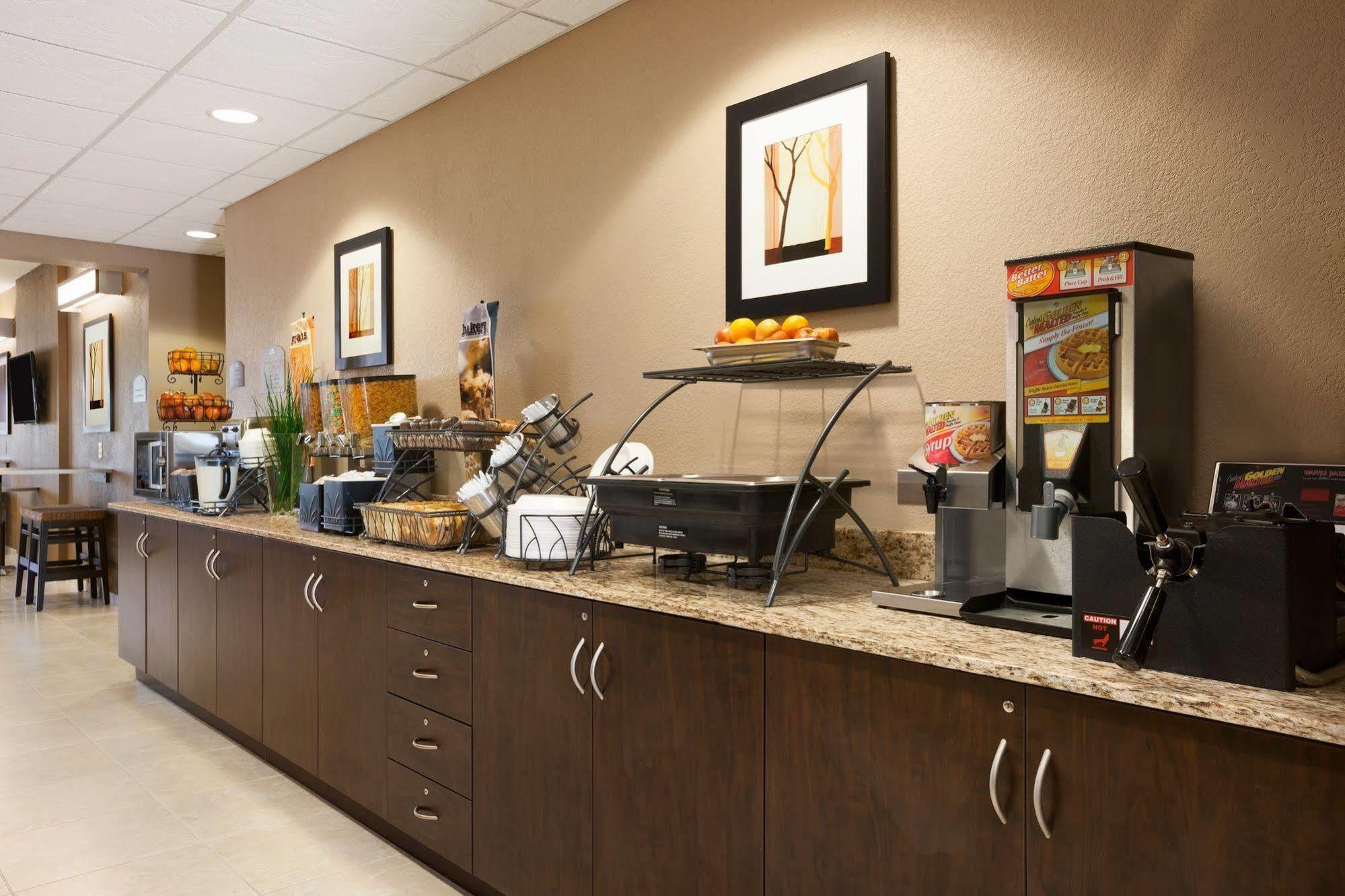 Microtel Inn & Suites By Wyndham Midland Extérieur photo